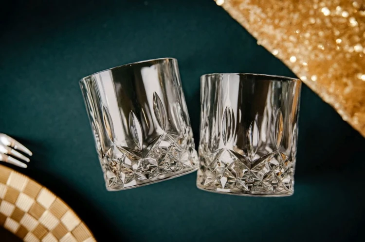 Karafka kryształowa i szklanki do whisky 6szt w opakowaniu prezentowym OKP11