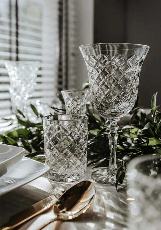 Kryształowe kieliszki do wina 240ml King KK32 6szt
