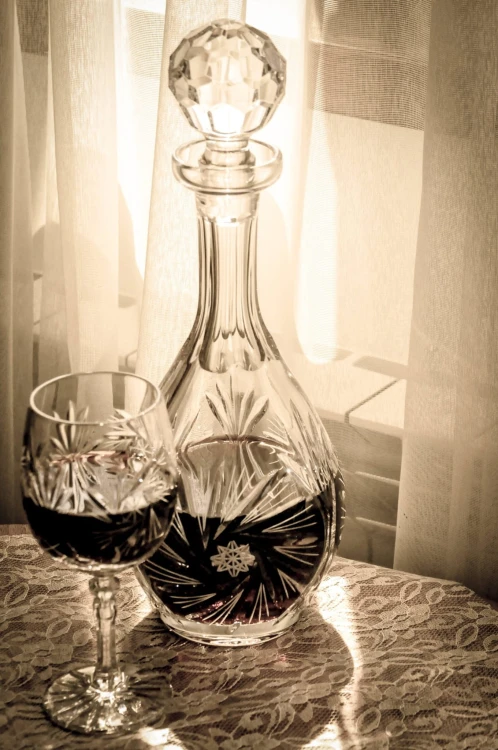 Kryształowa karafka do wina 750ml Młynek MK91