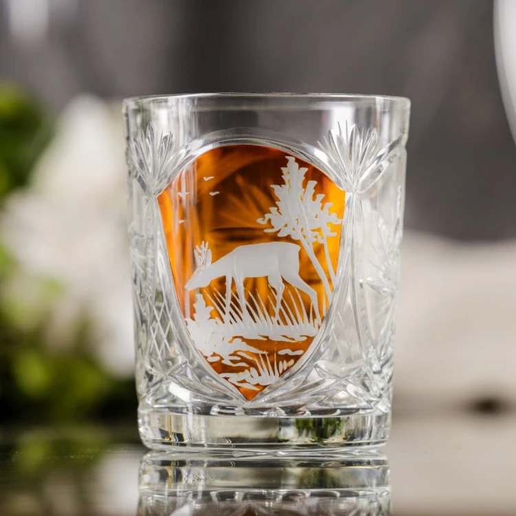 Prezent dla myśliwego – kryształowe szklanki do whisky z motywem myśliwskim bursztynowe MK80 6szt