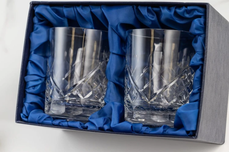 Prezent na ślub: kryształowe szklanki do whisky z grawerem 260ml Elixir EK80E 2szt w opakowaniu prezentowym