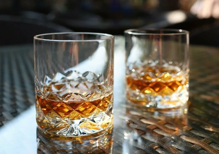 Kryształowe szklanki do whisky 260ml Melody LK80 2szt